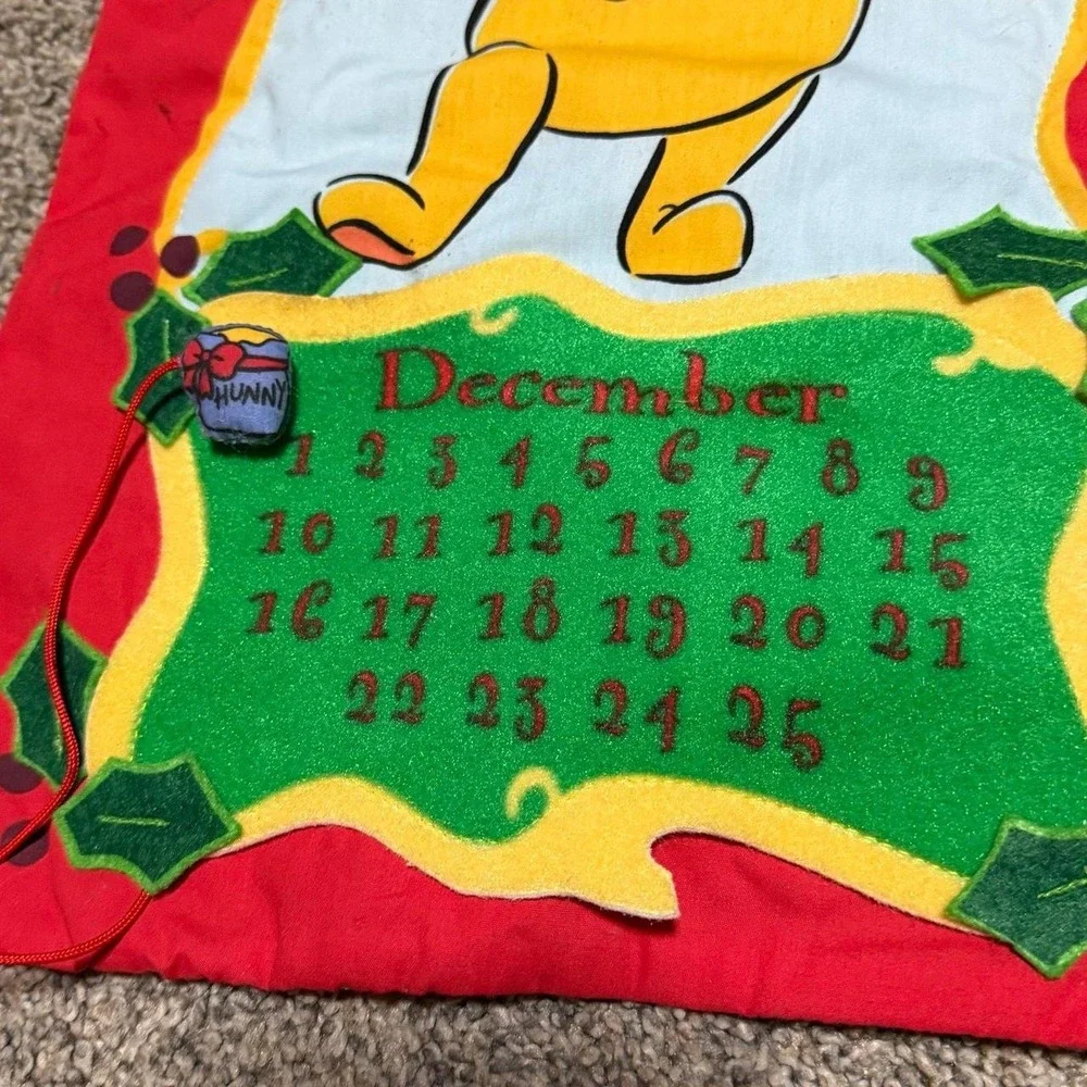 Disney Winnie the Pooh Christmas Advent Calendar Wall Hanging Vintage Holiday